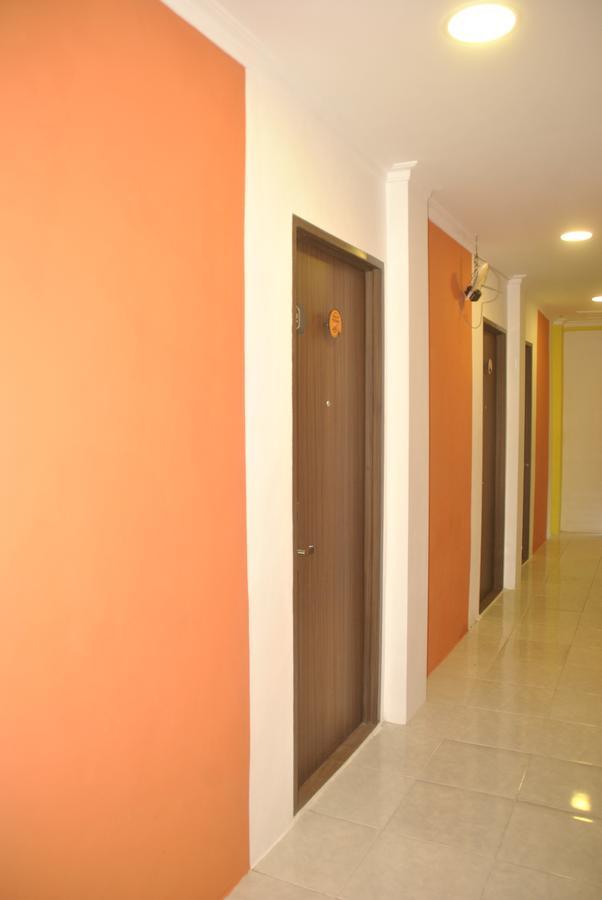 Djo Front One Inn Bengkulu Dış mekan fotoğraf