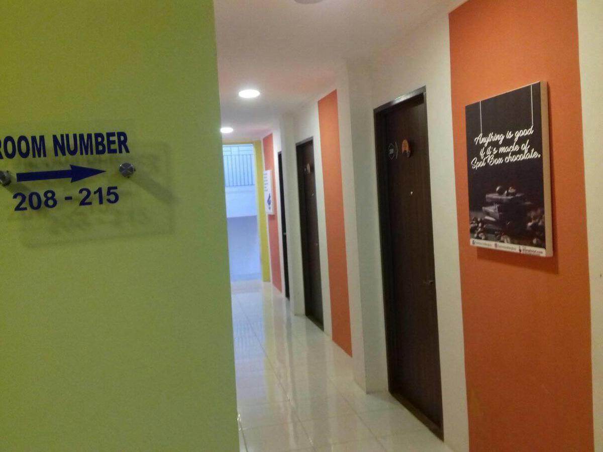 Djo Front One Inn Bengkulu Dış mekan fotoğraf